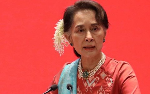 教皇要求释放被关押的缅甸前领导人昂山素季